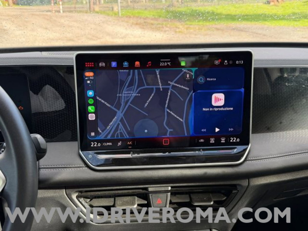 Volkswagen Tiguan Allspace 2.0 tdi R-Line 150cv dsg (12)