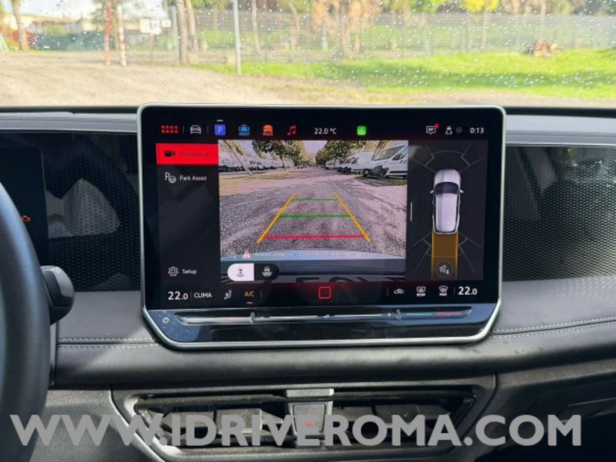 Volkswagen Tiguan Allspace 2.0 tdi R-Line 150cv dsg (13)