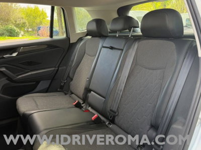 Volkswagen Tiguan Allspace 2.0 tdi R-Line 150cv dsg (16)