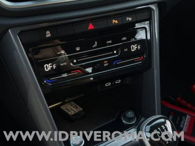 Volkswagen T-Roc 1.0 TSI Style (16)