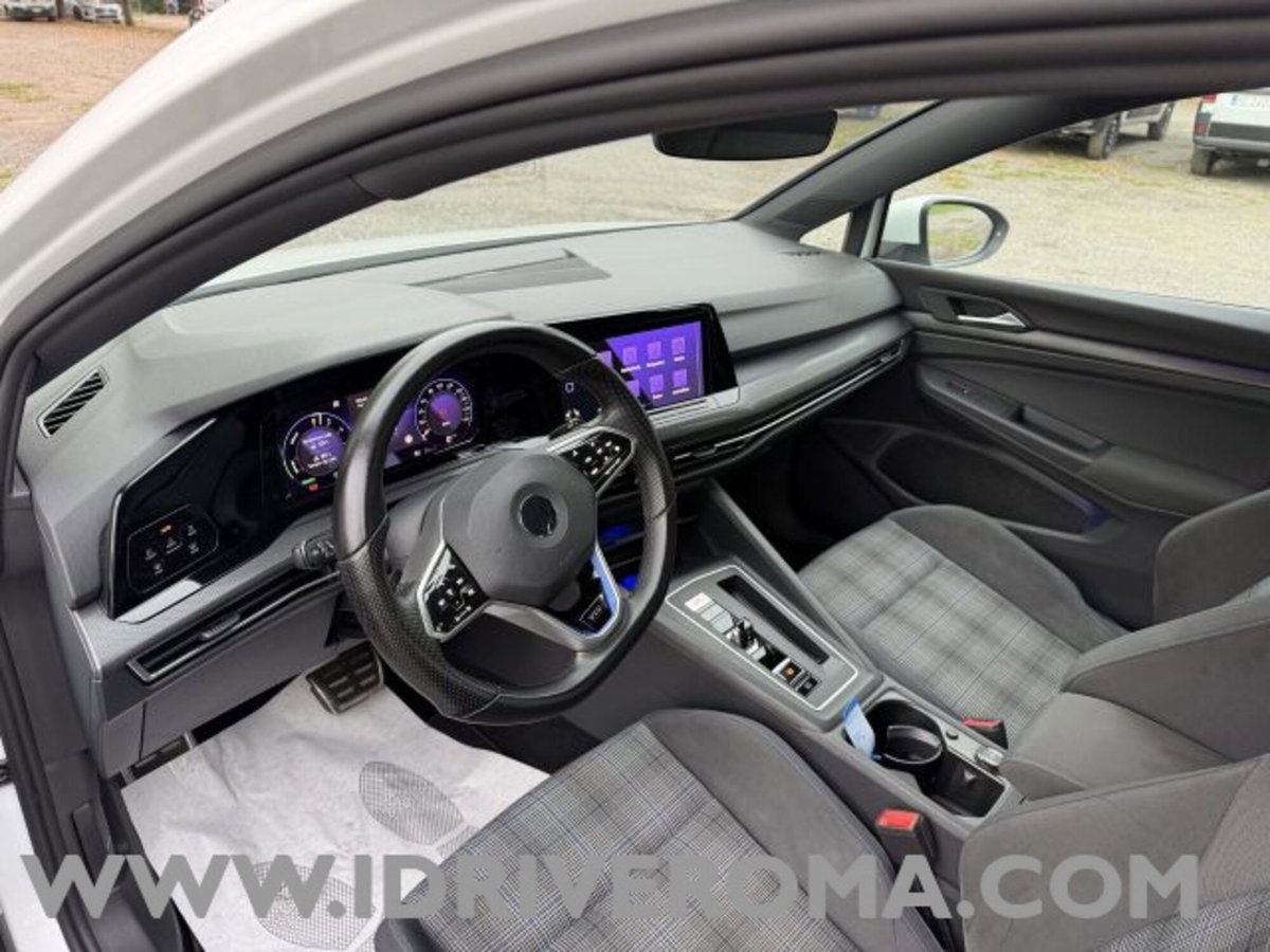 Volkswagen Golf 1.4 GTE DSG Plug-In Hybrid (6)