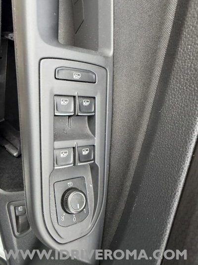 Volkswagen Golf 1.4 GTE DSG Plug-In Hybrid (9)