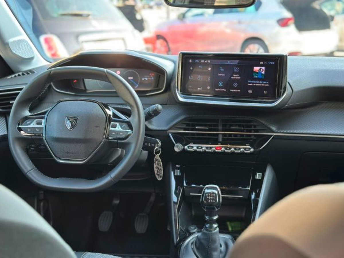 Peugeot 208 1.2 puretech Active s&s 100cv (7)
