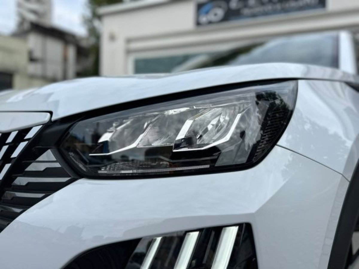 Peugeot 2008 PureTech 130 S&S EAT8 Allure Pack (7)