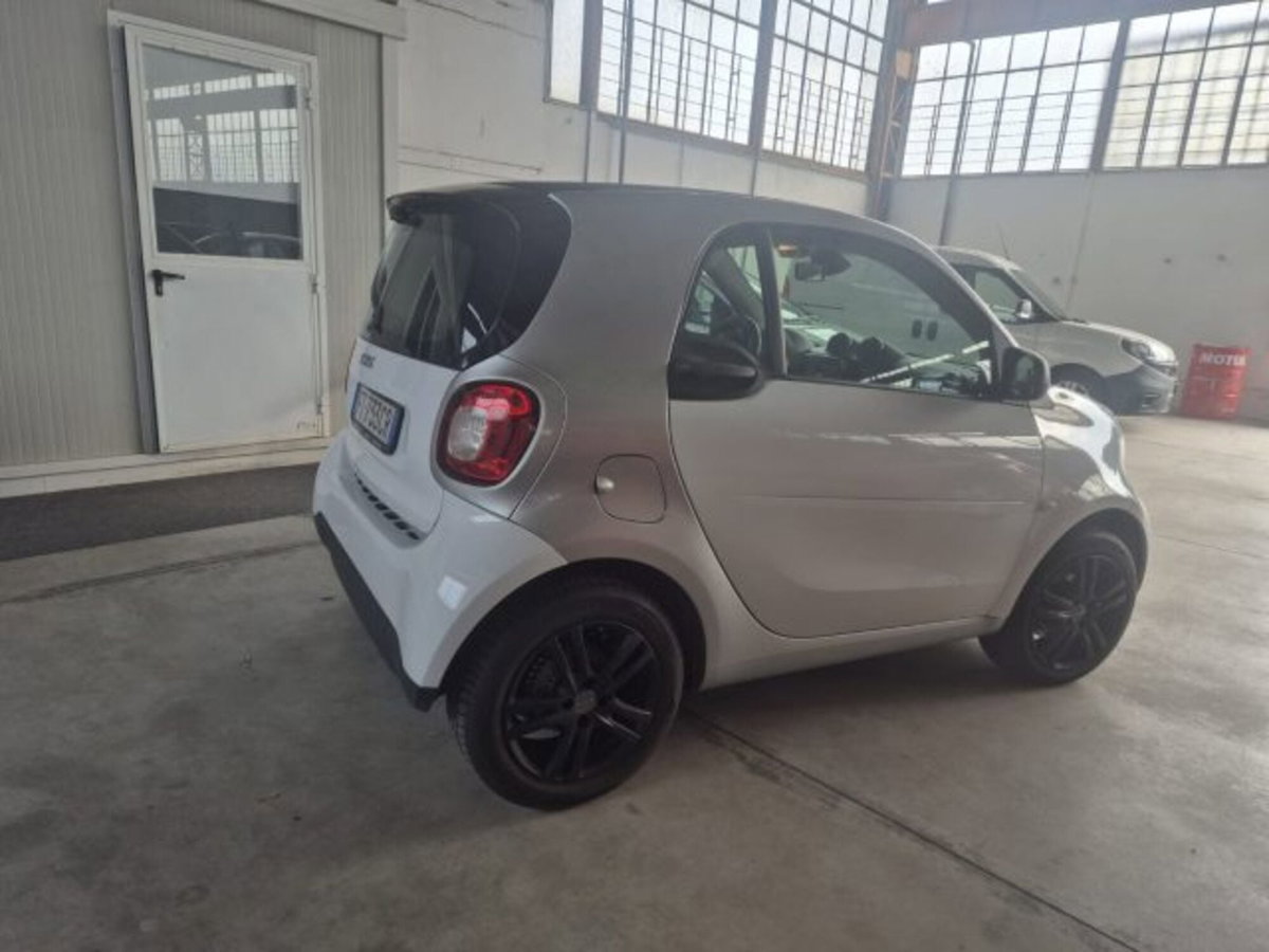 smart Fortwo 70 1.0 twinamic BRABUS Style (8)