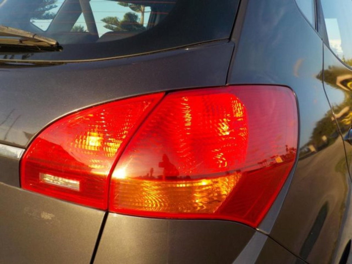 Kia Venga 1.4 EcoGPL Active (11)