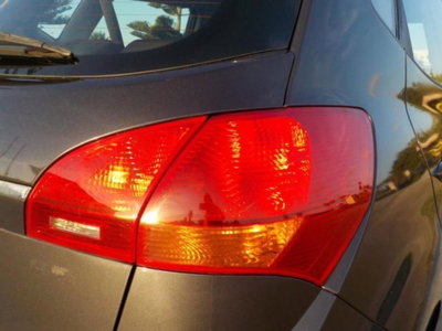 Kia Venga 1.4 EcoGPL Active (11)