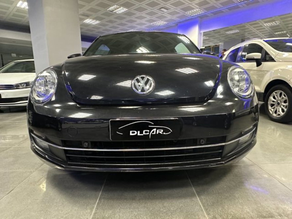 Volkswagen Maggiolino 2.0 TDI Sport (4)