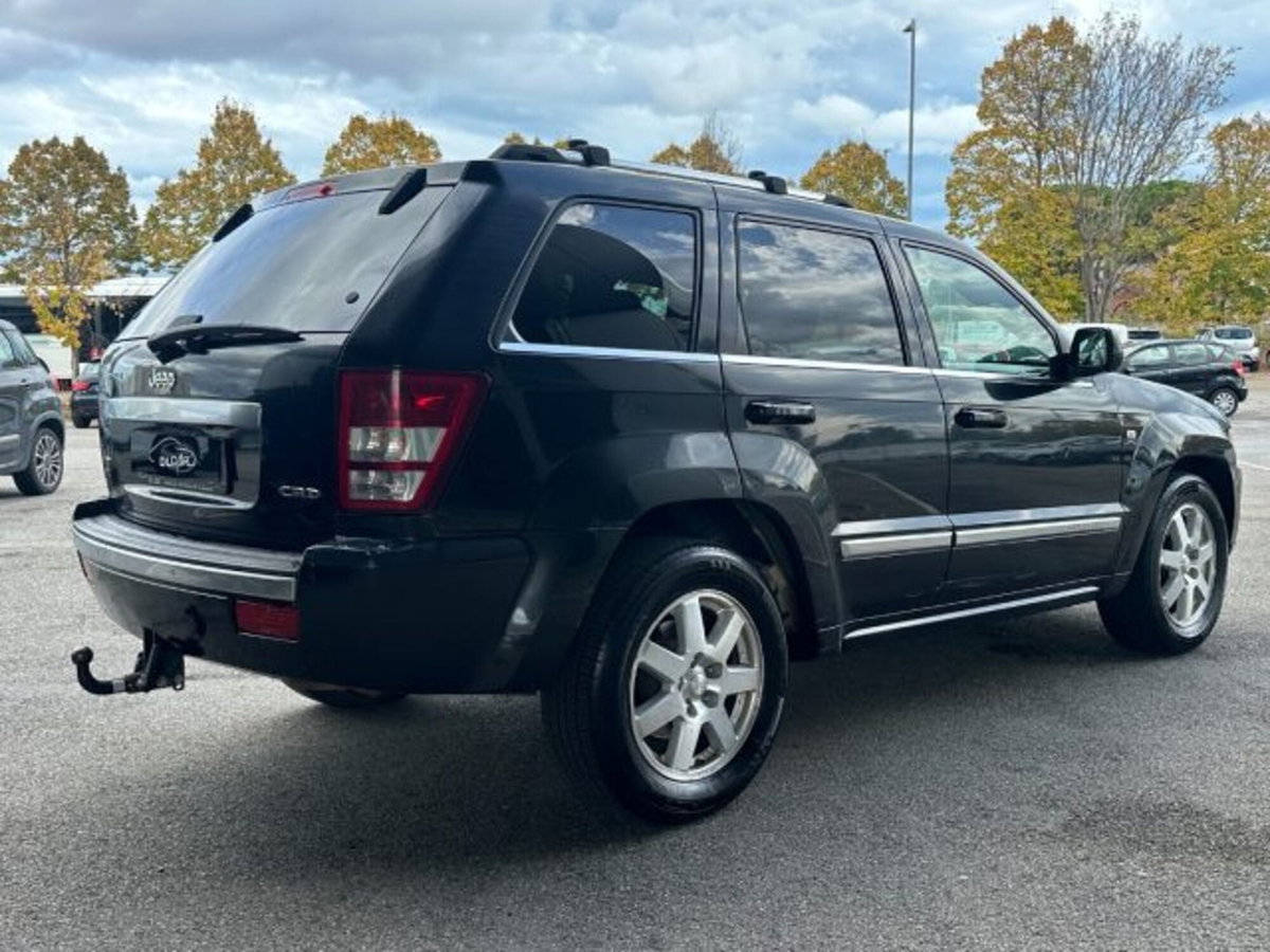 Jeep Grand Cherokee 3.0 V6 CRD Overland (5)