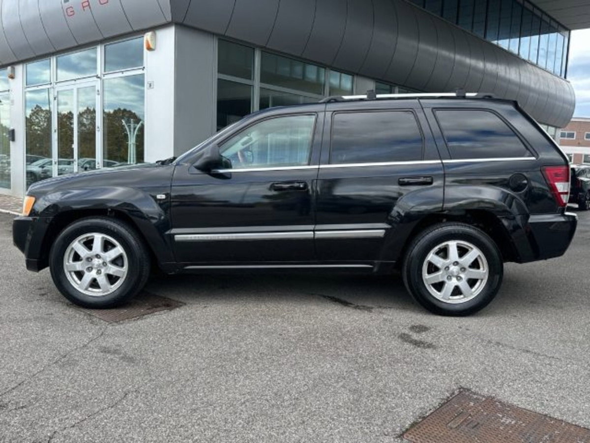 Jeep Grand Cherokee 3.0 V6 CRD Overland (8)