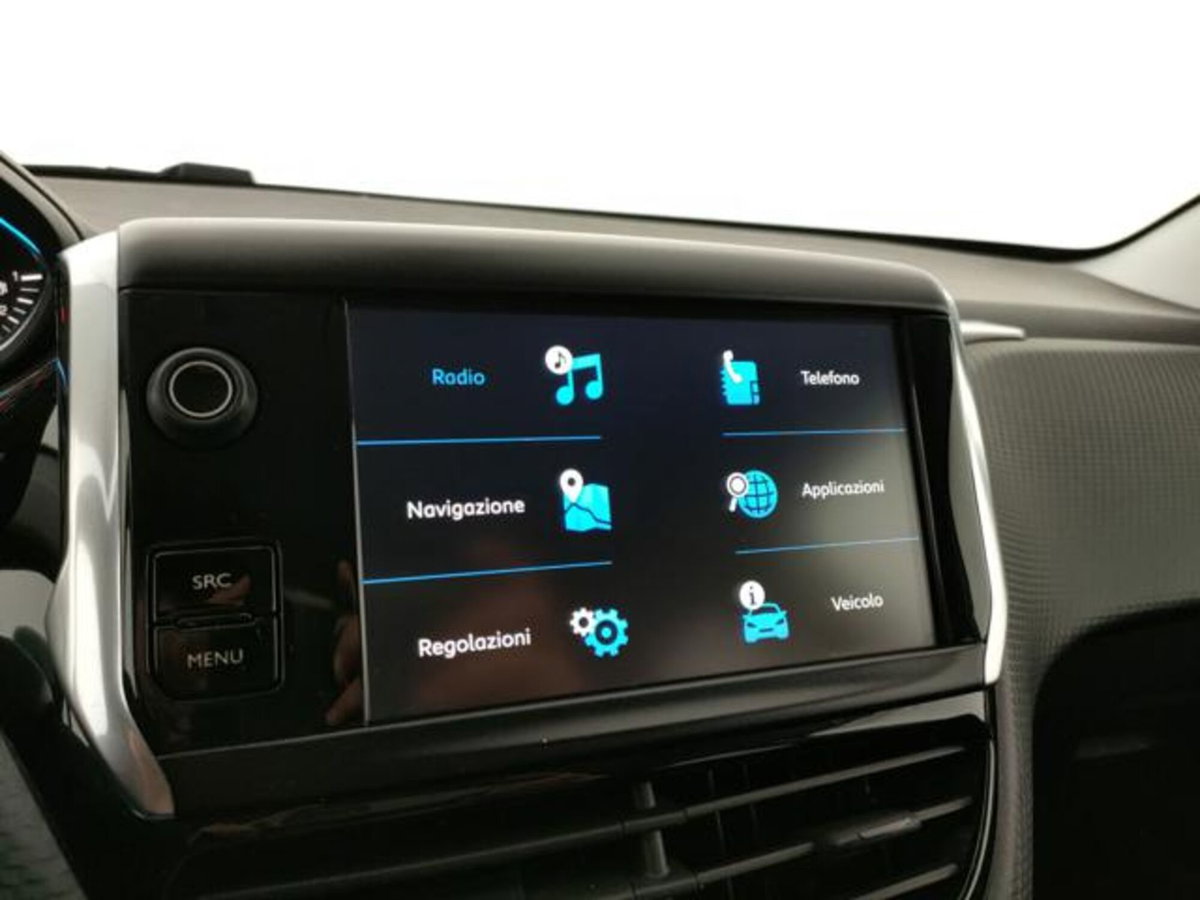 Peugeot 2008 100 S&S Allure (13)