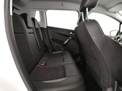 Peugeot 2008 100 S&S Allure (16)