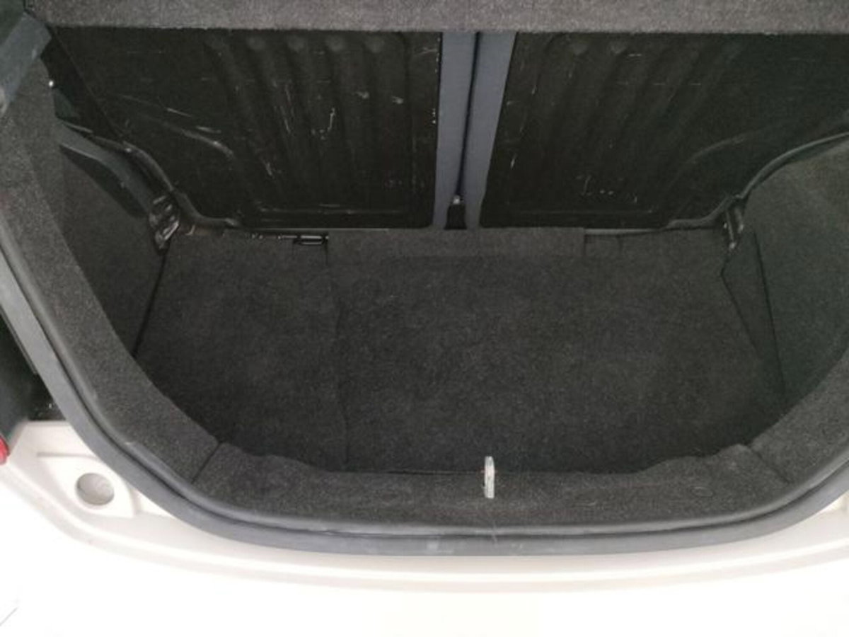 Ford Ka 1.2 8V 69CV (14)