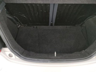 Ford Ka 1.2 8V 69CV (14)