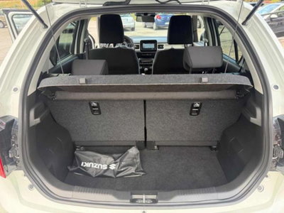Suzuki Ignis 1.2 Hybrid Easy Top (12)