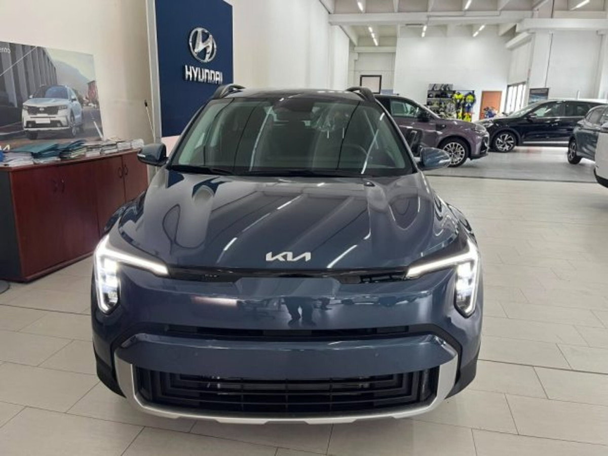 Kia Stonic 1.0 t-gdi mhev Urban 100cv dct (3)