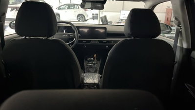 Kia Stonic 1.0 t-gdi mhev Urban 100cv dct (9)