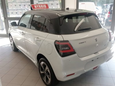 Suzuki Swift 1.2h Top 2wd (4)
