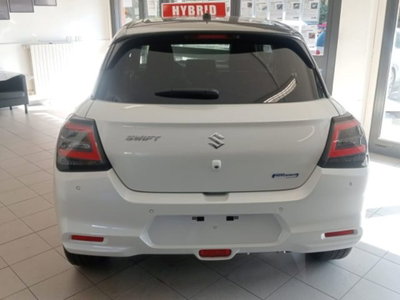 Suzuki Swift 1.2h Top 2wd (5)