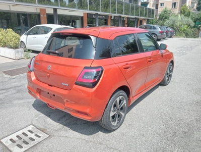 Suzuki Swift 1.2h Top 2wd (5)