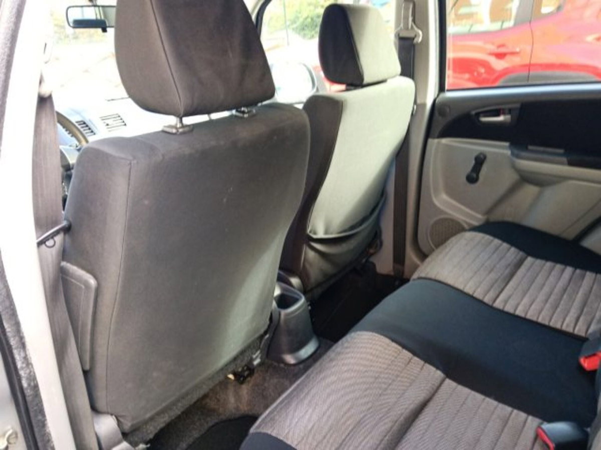 Suzuki SX4 16V 4WD Outdoor Line GLX (12)