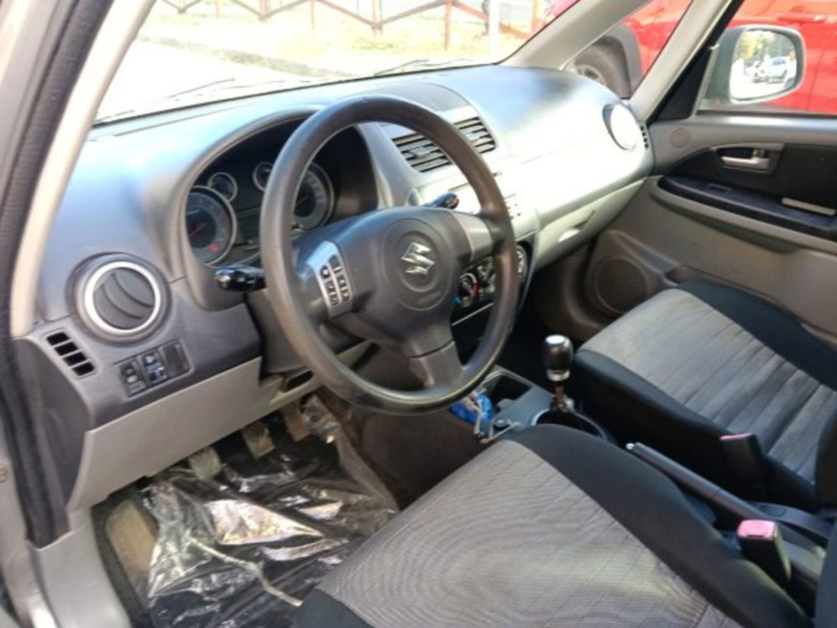 Suzuki SX4 16V 4WD Outdoor Line GLX (7)