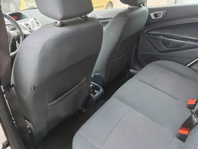 Ford Fiesta 1.4 5 porte Bz.- GPL Titanium (17)