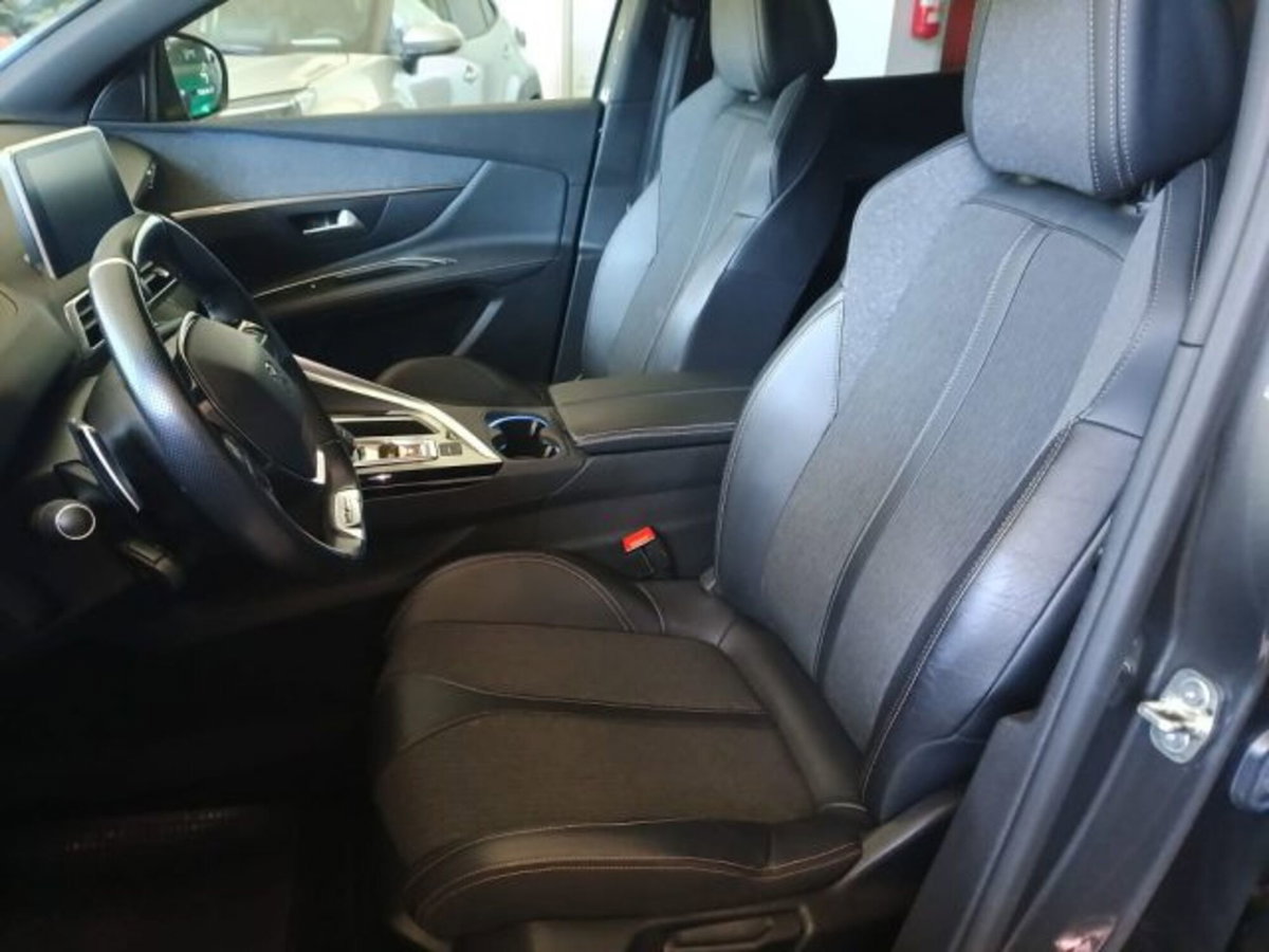 Peugeot 3008 BlueHDi 130 S&S EAT8 GT Line (8)