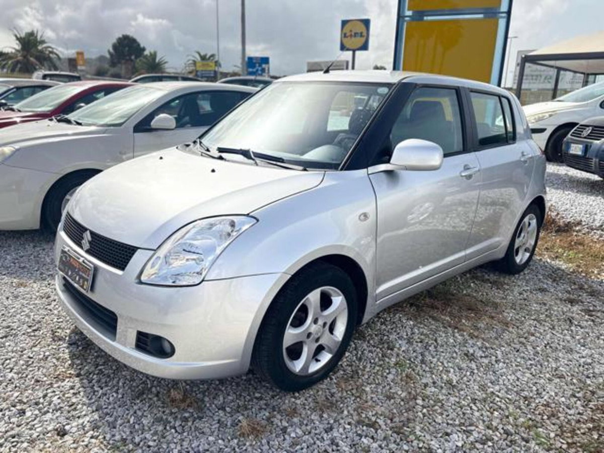 Suzuki Swift 1.3 5p. GLX (2)