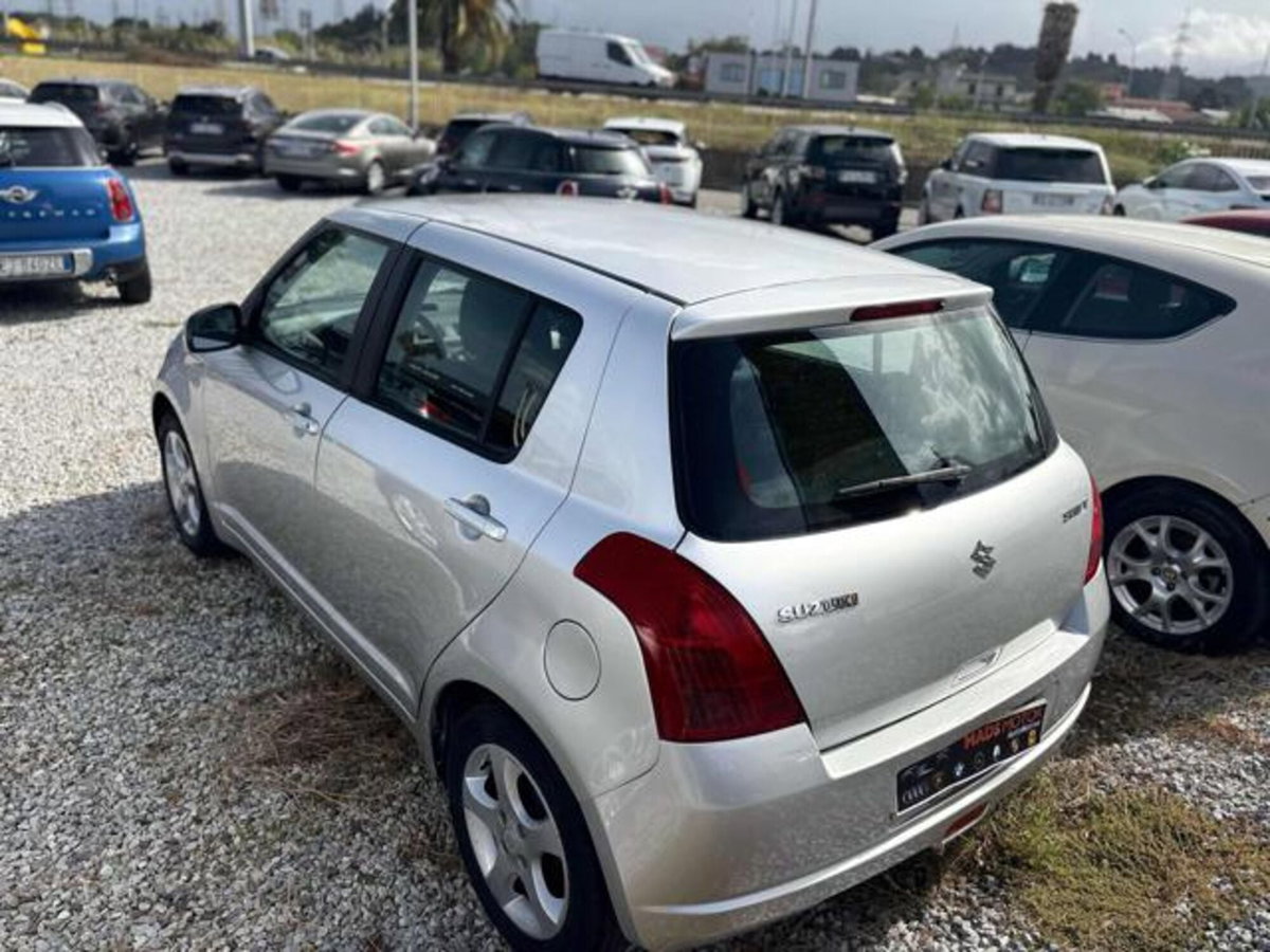 Suzuki Swift 1.3 5p. GLX (5)