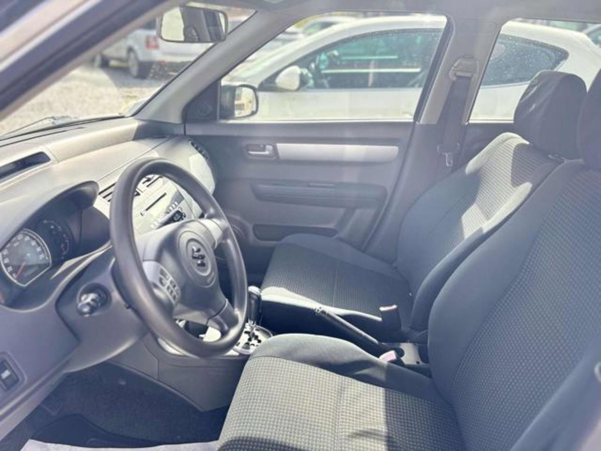 Suzuki Swift 1.3 5p. GLX (7)