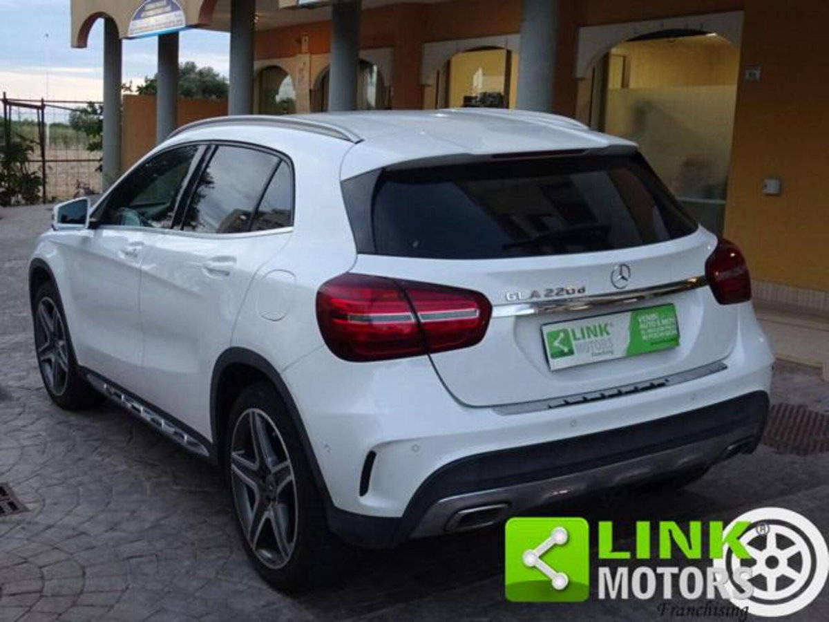 Mercedes-Benz GLA SUV 220 CDI Automatic Premium (6)