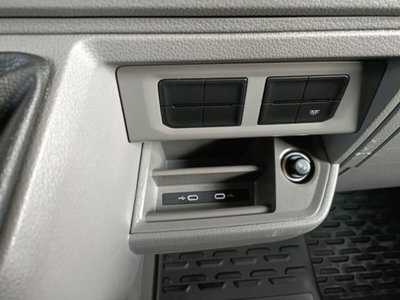 Volkswagen Veicoli Commerciali Crafter Furgone 35 2.0 tdi 140cv L3H3 (9)