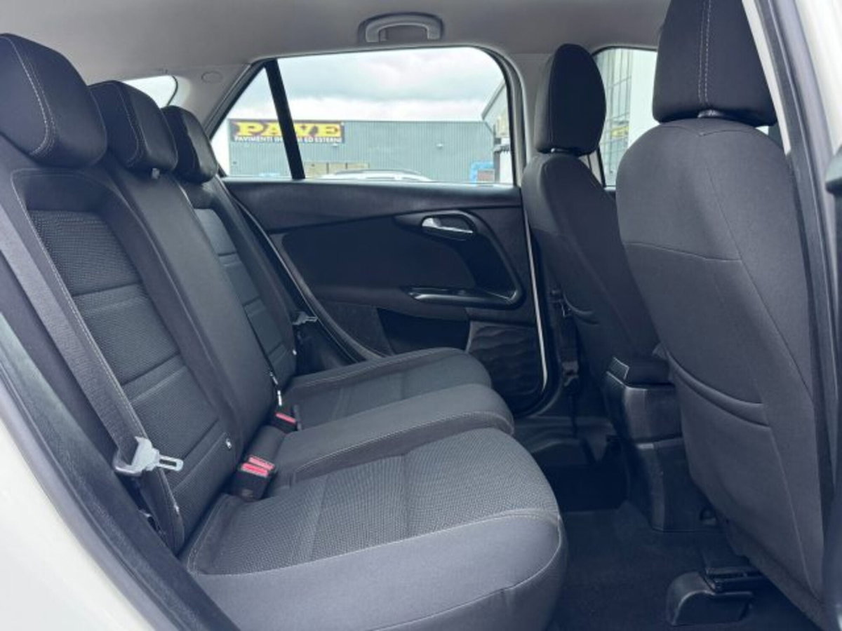 Fiat Tipo Station Wagon Tipo 1.6 Mjt S&S SW Lounge (10)