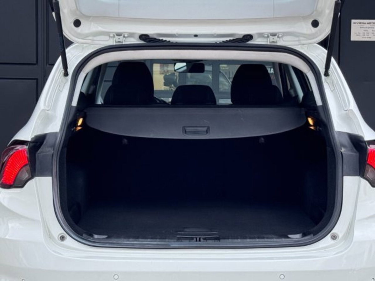 Fiat Tipo Station Wagon Tipo 1.6 Mjt S&S SW Lounge (11)