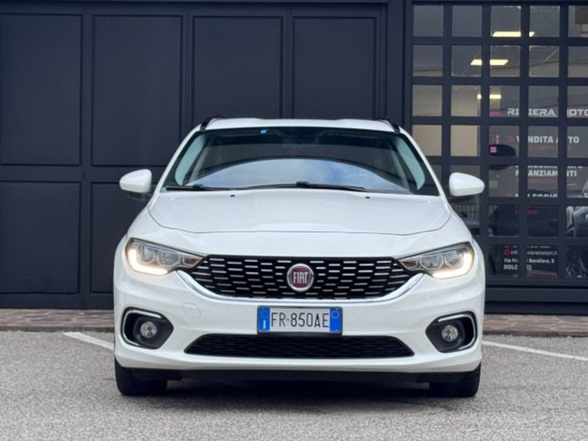 Fiat Tipo Station Wagon Tipo 1.6 Mjt S&S SW Lounge (2)