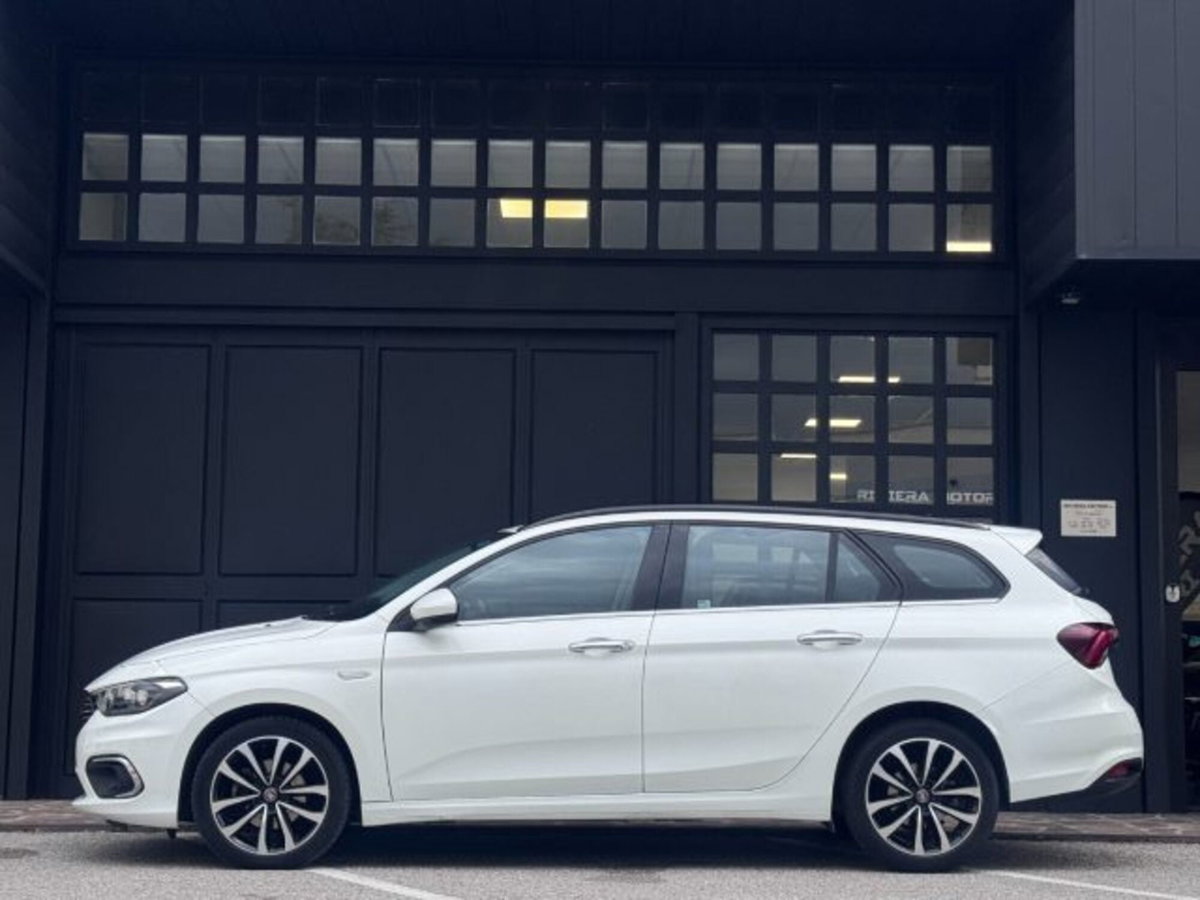 Fiat Tipo Station Wagon Tipo 1.6 Mjt S&S SW Lounge (3)