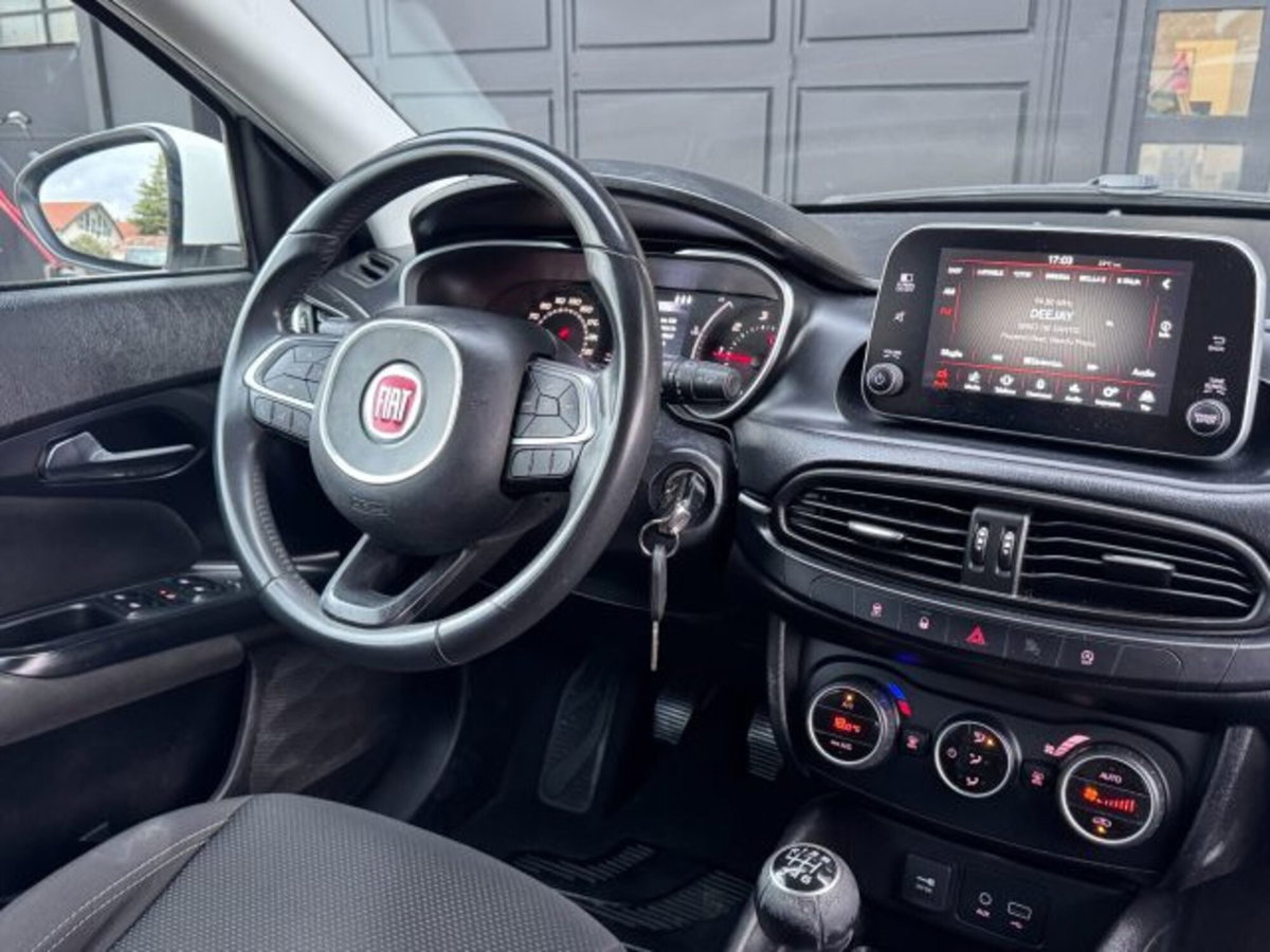 Fiat Tipo Station Wagon Tipo 1.6 Mjt S&S SW Lounge (4)