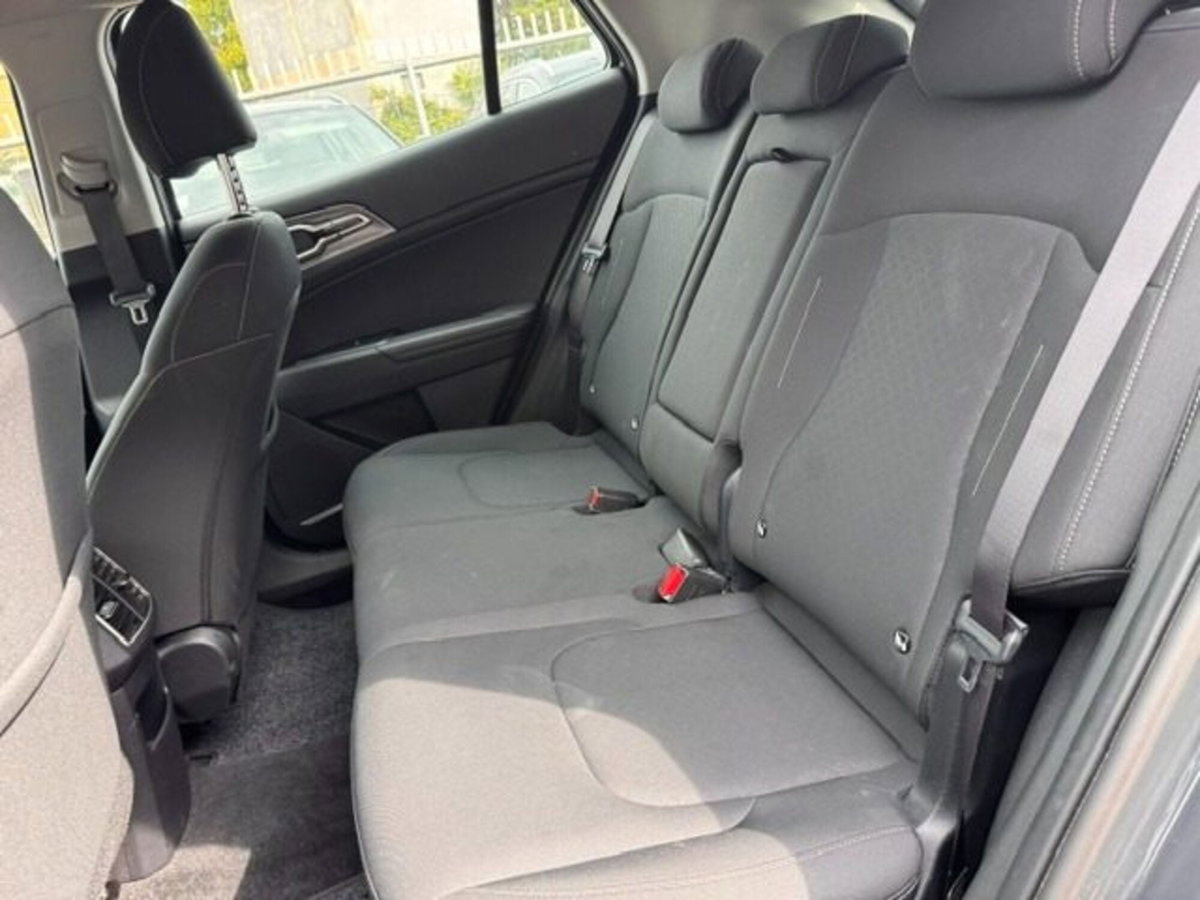 Kia Sportage 1.6 TGDi MHEV DCT Business (10)