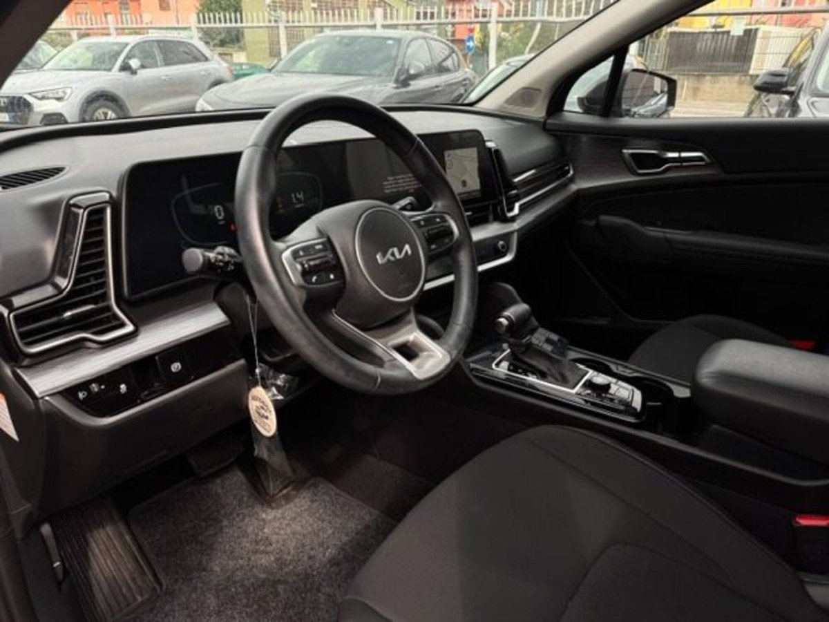 Kia Sportage 1.6 TGDi MHEV DCT Business (8)