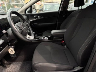Kia Sportage 1.6 TGDi MHEV DCT Business (9)