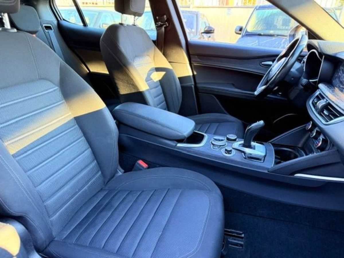 Alfa Romeo Stelvio Stelvio 2.2 Turbodiesel 160 CV AT8 RWD Super Business (11)