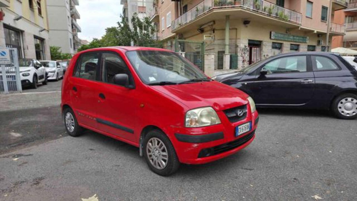 Hyundai Atos 1.1 12V Active (2)