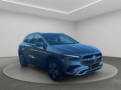 Mercedes-Benz GLA SUV 200 d Progressive Advanced auto (7)