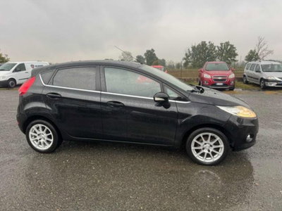 Ford Fiesta 1.4 TDCi 70CV 5 porte Titanium (4)