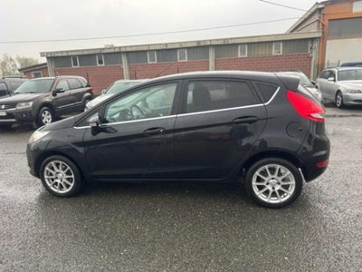 Ford Fiesta 1.4 TDCi 70CV 5 porte Titanium (8)