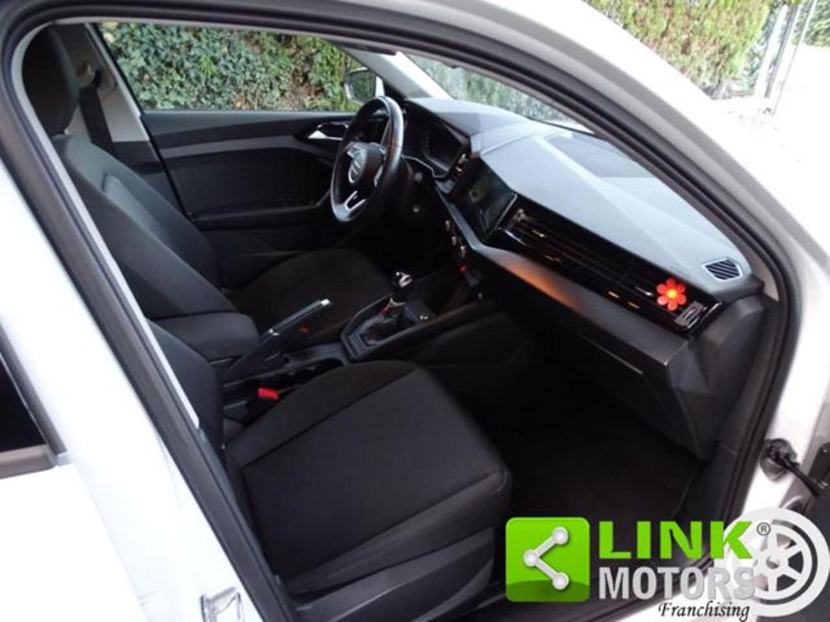 Audi A1 Sportback 30 TFSI S tronic Admired (5)