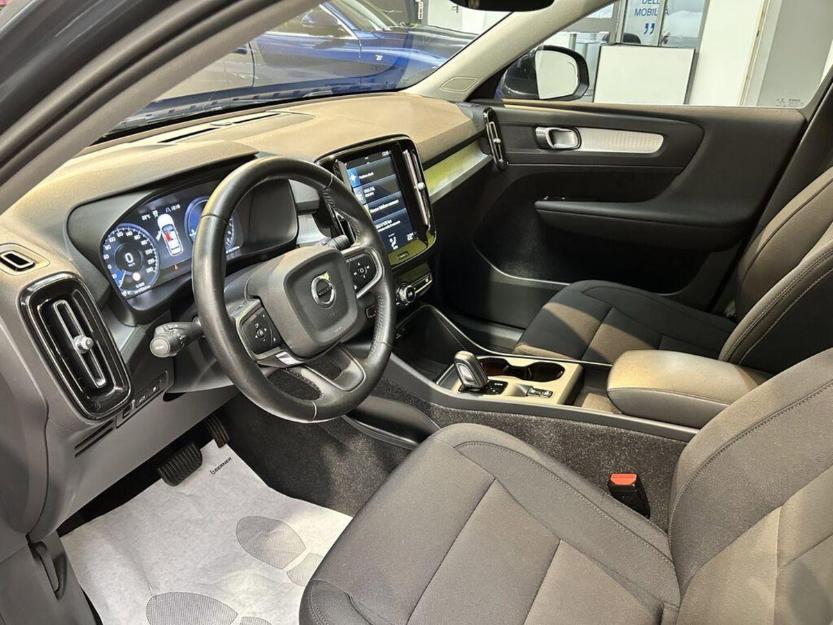 Volvo XC40 T4 Recharge Plug-in Hybrid Inscription Expression (7)