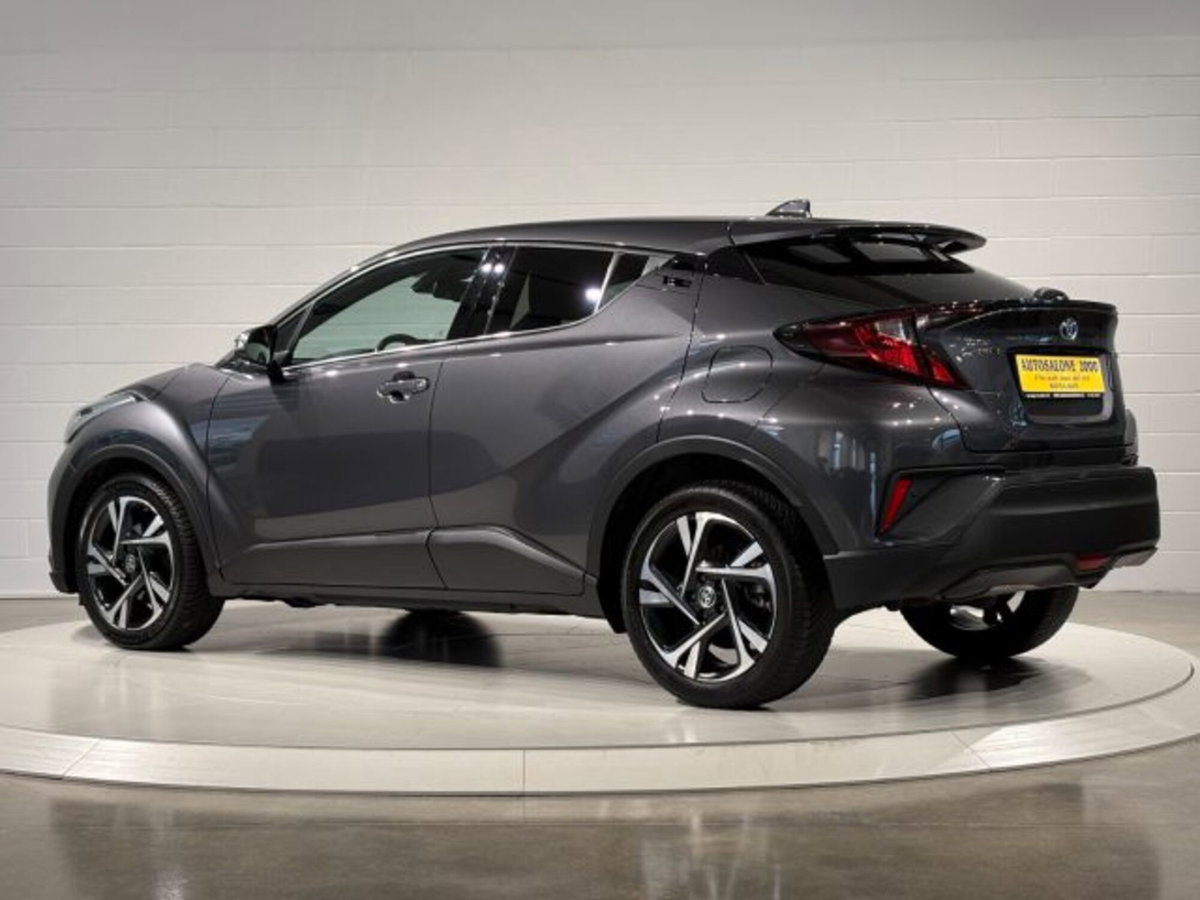 Toyota Toyota C-HR 1.8 Hybrid E-CVT Trend (3)