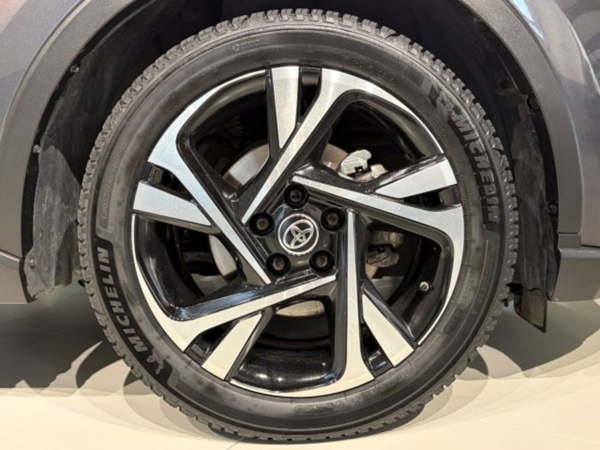 Toyota Toyota C-HR 1.8 Hybrid E-CVT Trend (9)